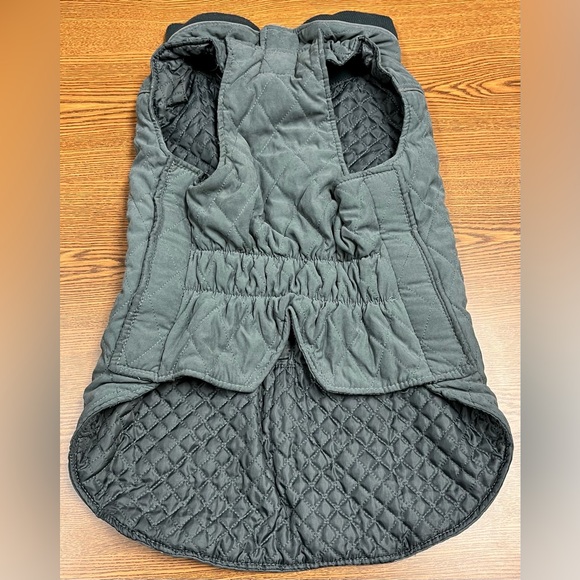 Insulated Quilted Winter Dog Coat - Picture 5 of 10